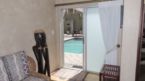 1 bedroom, Egyptian cotton sheets, premium bedding, in-room safe