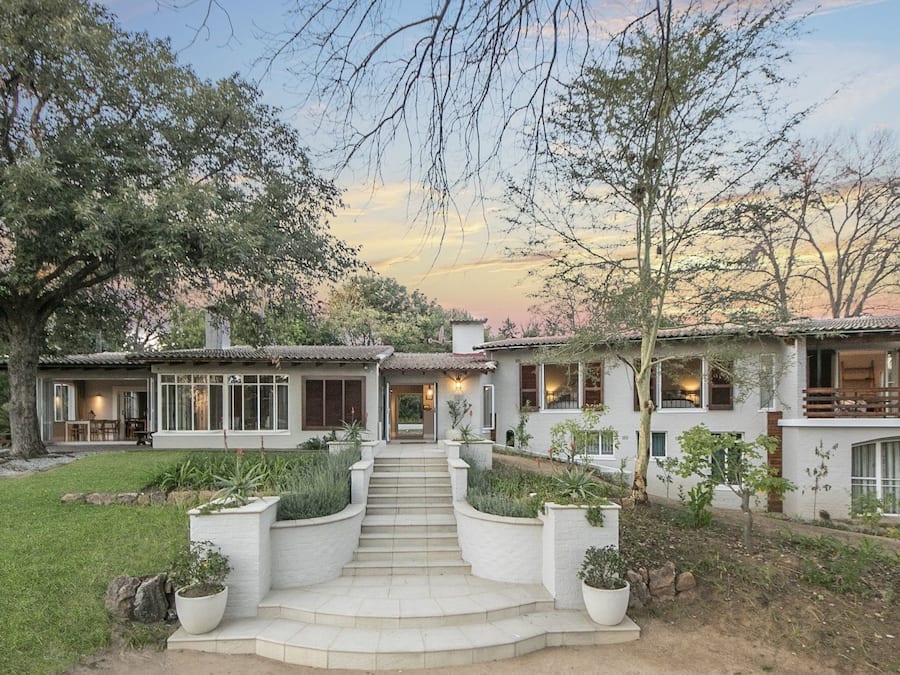 Fachada da propriedade