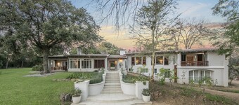 Amberhall Guesthouse