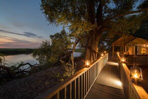 Honeymoon Suite, 1 Bedroom, Refrigerator, River View | Terrace/patio - Xaro Lodge (Shakawe)