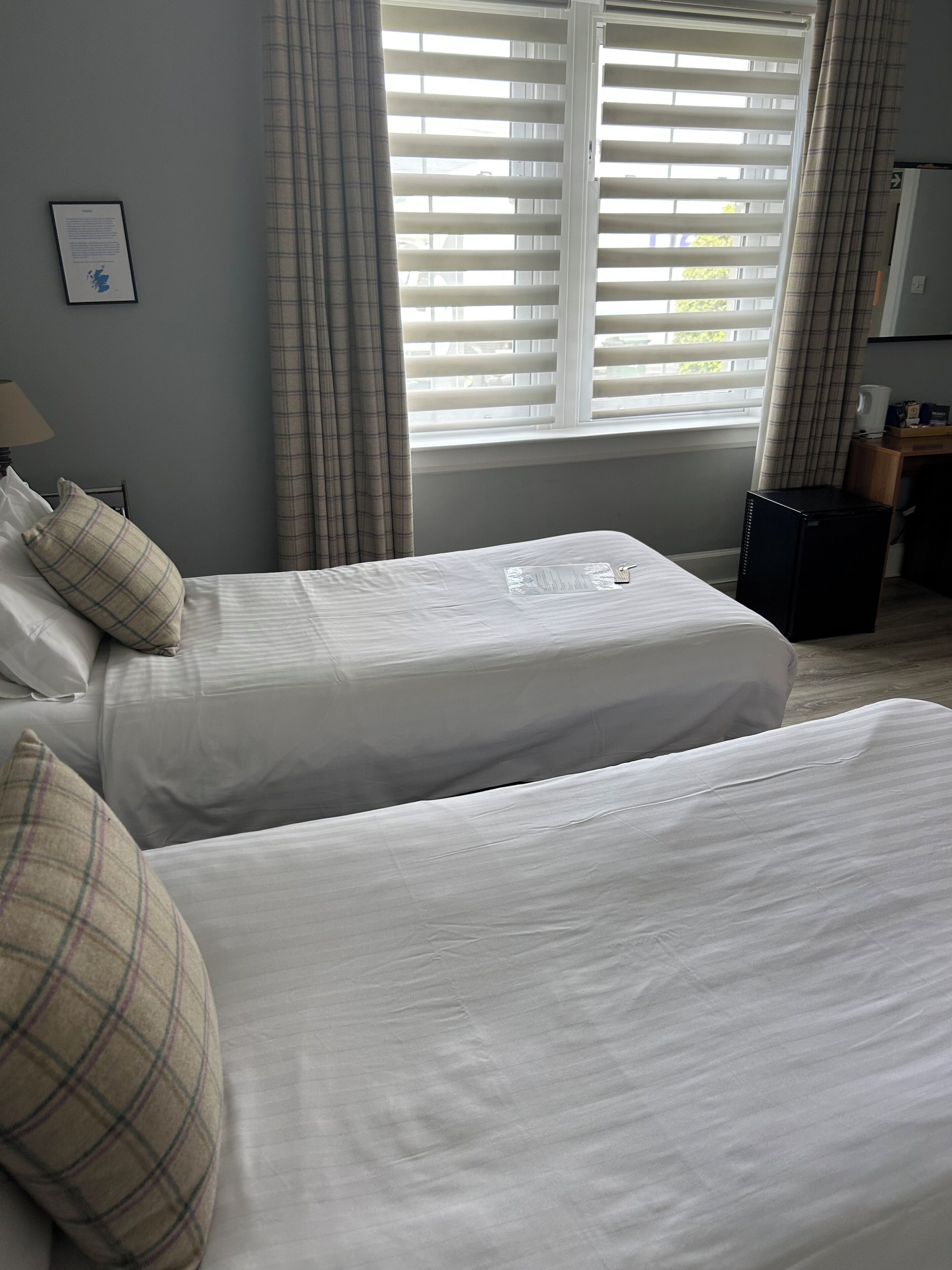 Desk, free cots/infant beds, free WiFi, bed sheets