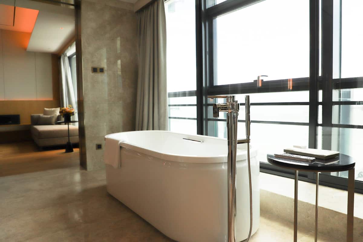 Minibar, in-room safe, desk, blackout drapes
