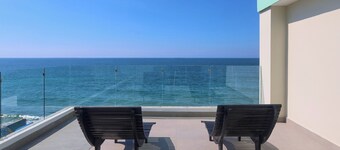 Garner Hotel Mazatlan Beach by IHG