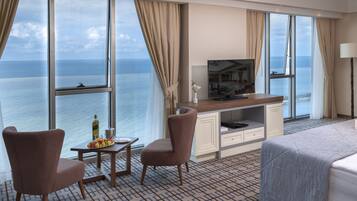 Suite, 1 King Bed | View from room