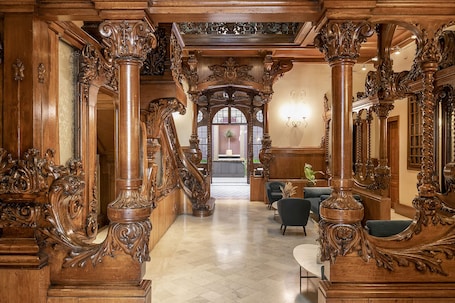 El Palauet Modernist Suites Barcelona - view 3