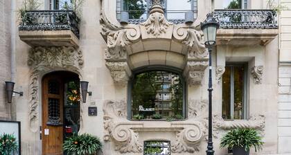 El Palauet Modernist Suites Barcelona