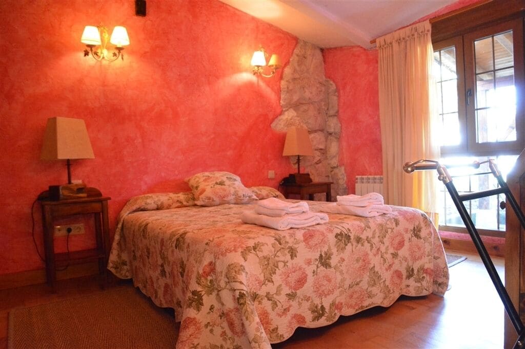 Casa de campo (5 Adults) | Escritorio, sistema de insonorización, tabla de planchar con plancha