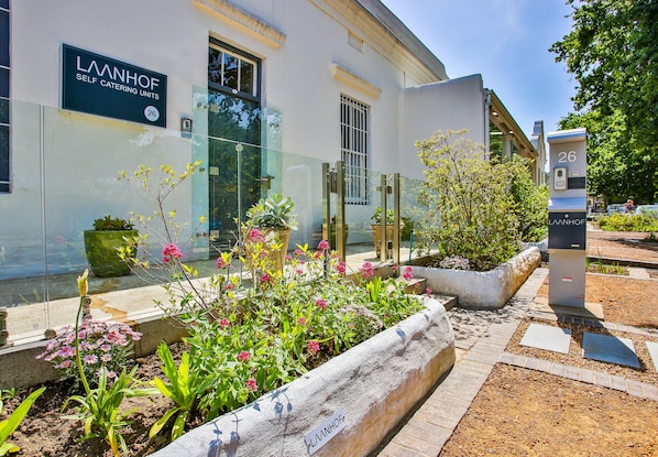 Fachada del alojamiento