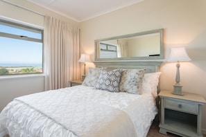 Room - Villa Paradiso (Wilderness)