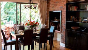 Casa Deluxe, 2 habitaciones | Servicio a la habitación