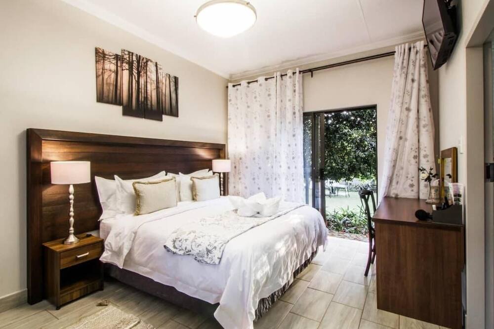 Three Olives Guesthouse
