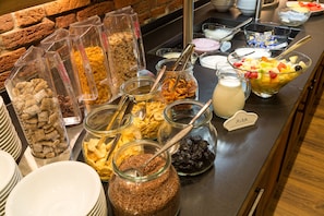 Desayuno estilo bufé