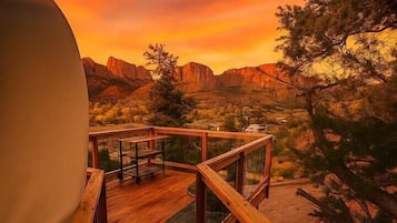Grand-FerienhĂŒtte, Balkon, Bergblick | Terrasse/Patio