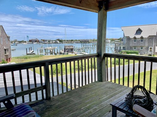 Kaksi by Sea I ja II: Suurempi koti, upeat näkymät Silver Lake