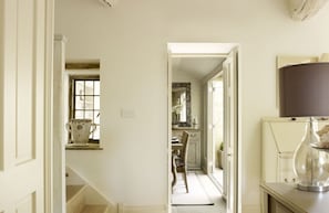 Interior - Exquisitely designed luxury cottage in Tinwell near Stamford (near Stamford)