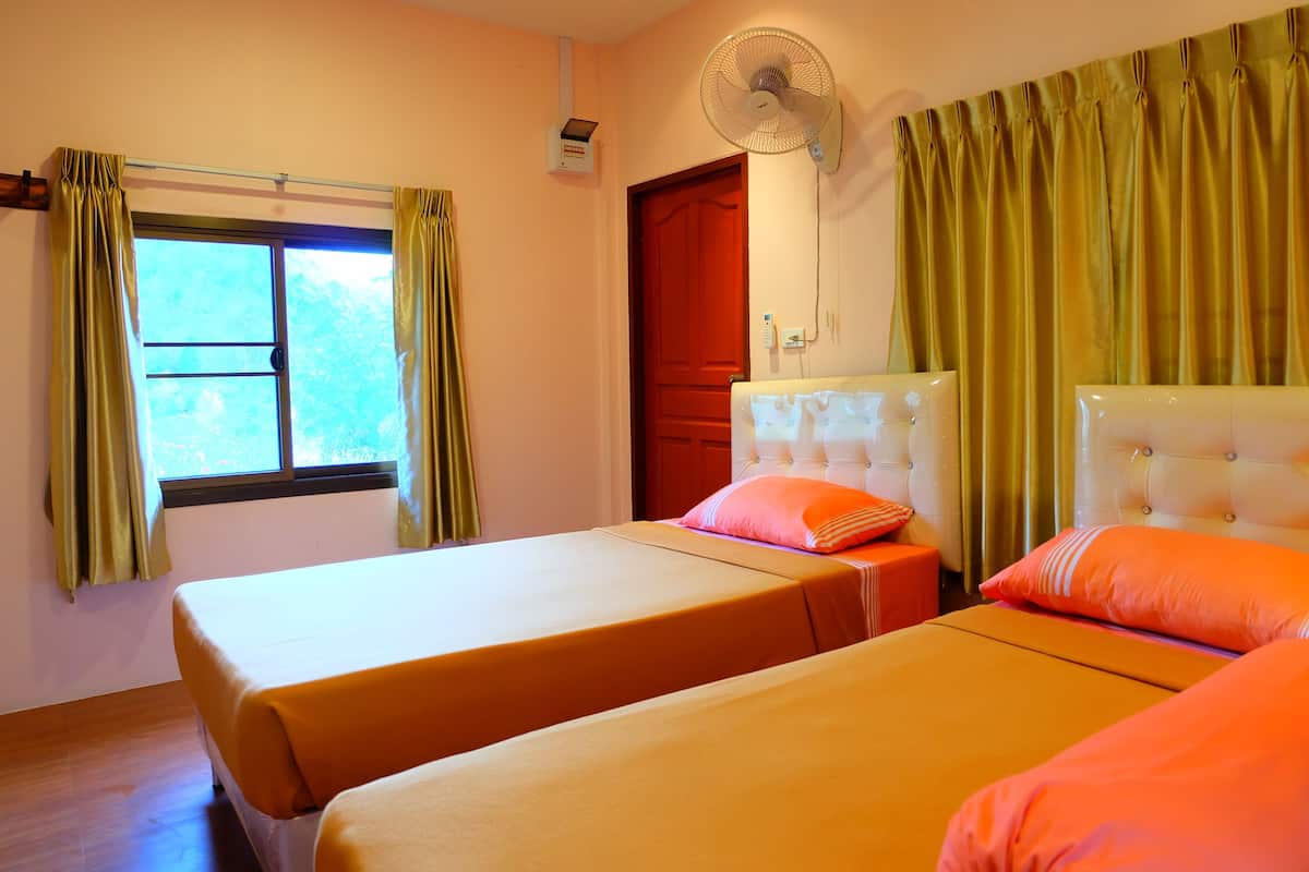 Kamar Twin Standar