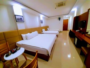 Quadruple Room, Non Smoking, City View - Alibaba Hotel (Nha Trang)