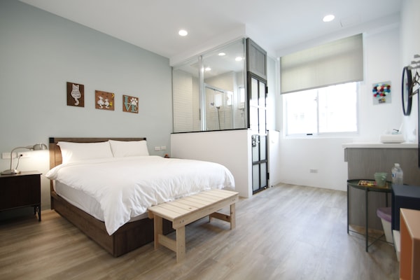 Comfort Double Room, 1 Double Bed | Premium bedding, free WiFi, bed sheets