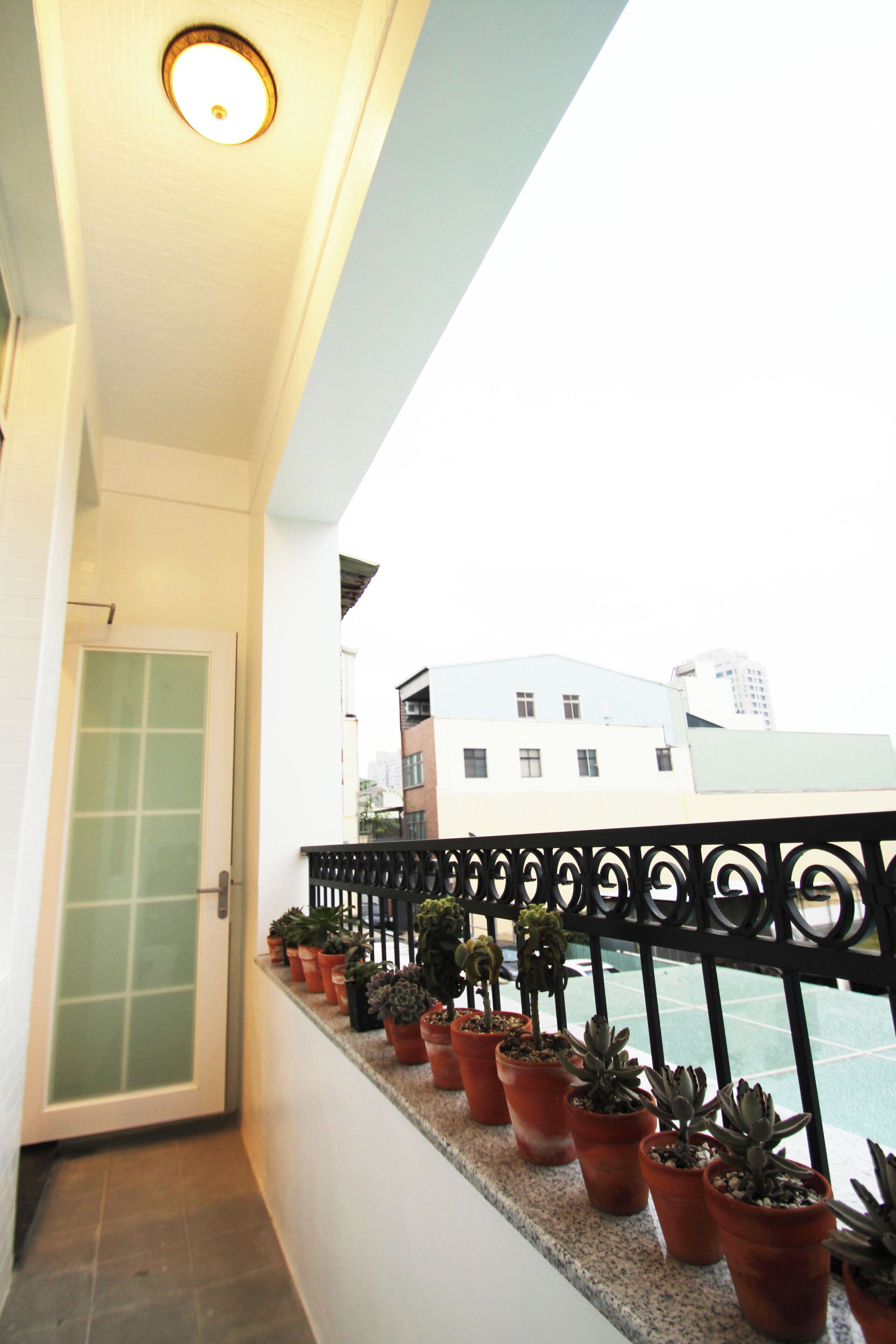 Familie vierpersoonskamer, balkon | Luxe beddengoed, gratis wifi, beddengoed
