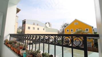 Deluxe Double Room, 1 King Bed, Balcony