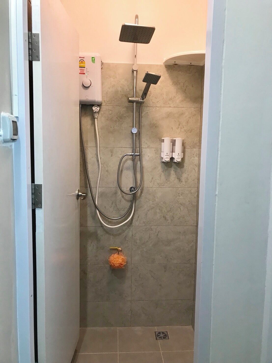 Foto - SLEEPY-Homey Don Mueang Airport Hostel