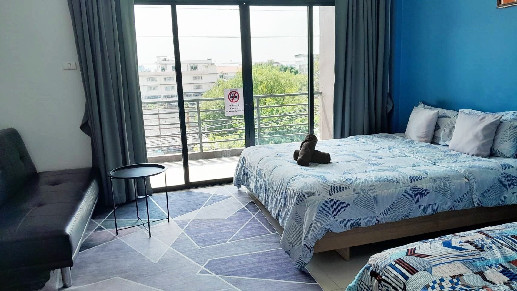 Foto - SLEEPY-Homey Don Mueang Airport Hostel