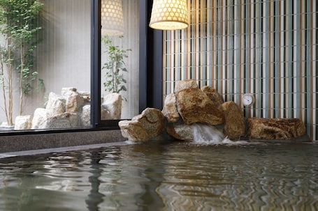 公共浴室. 大分县温泉多米饭店