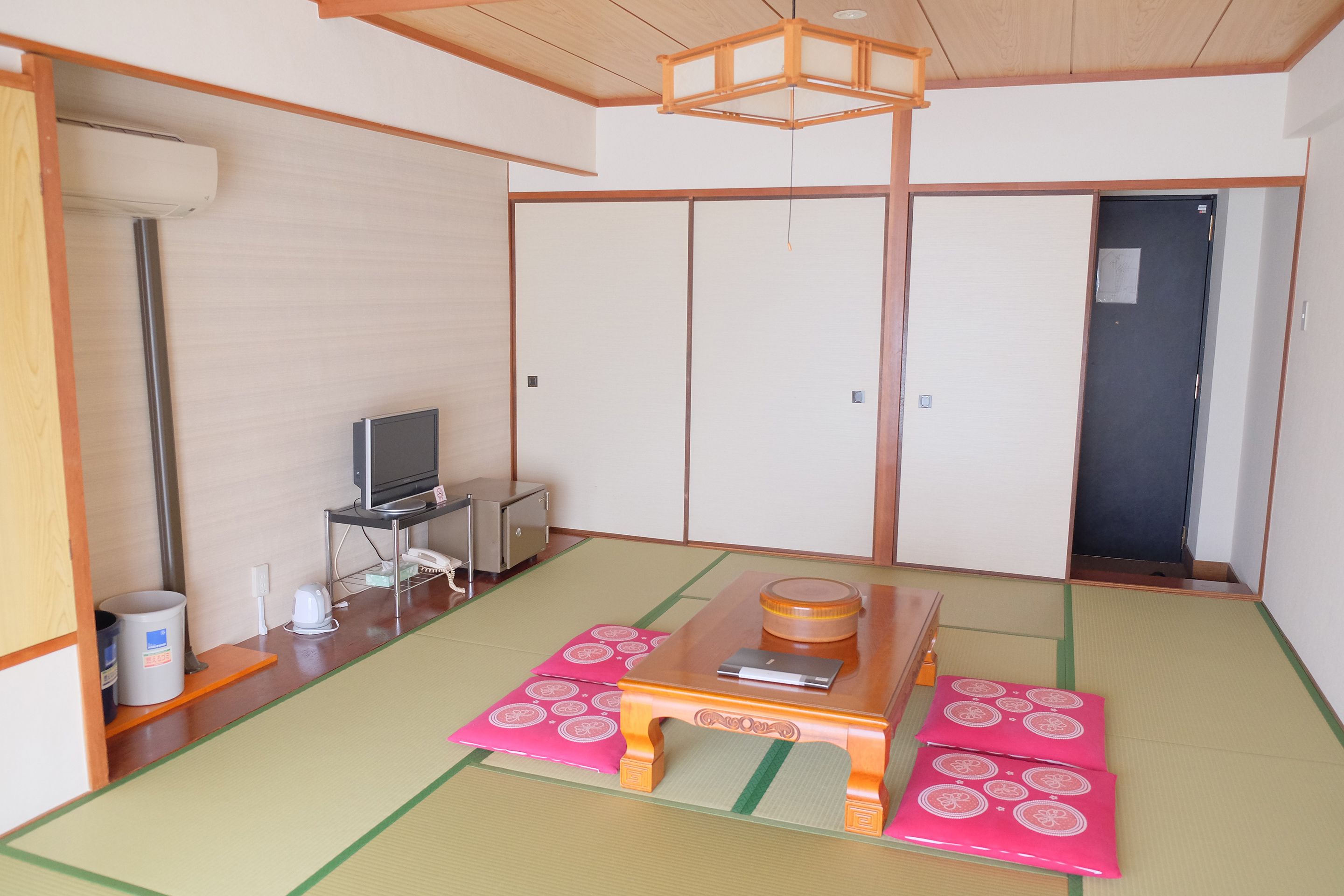 傳統客房, 共用浴室 (Japanese Style, For 4 People) | 客房內保險箱、免費無線上網