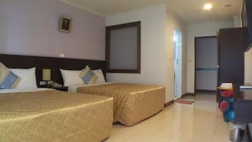 Rideaux occultants, Wi-Fi gratuit, draps fournis