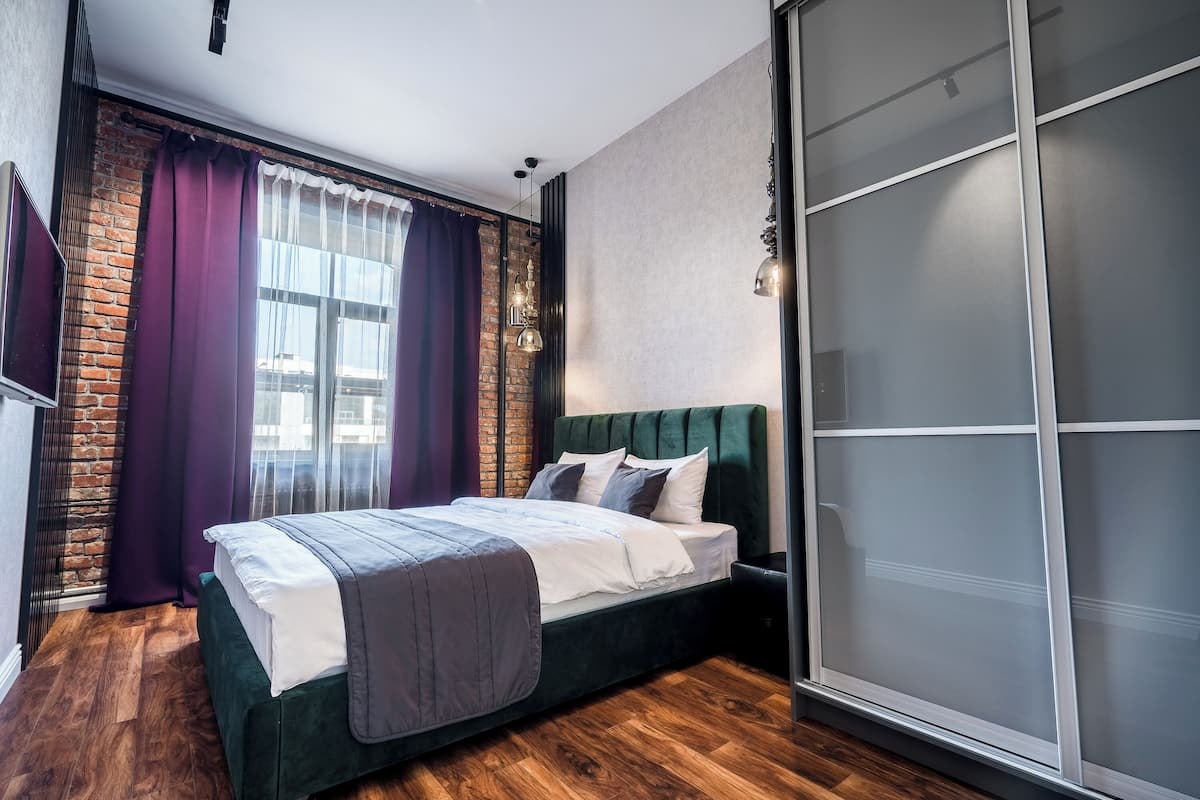 Design Apartment (Sverdlova Street 24) | Street view