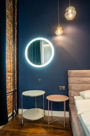 Design Apartment (Sverdlova Street 24)