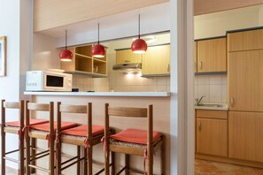 Fridge, microwave, oven, freezer