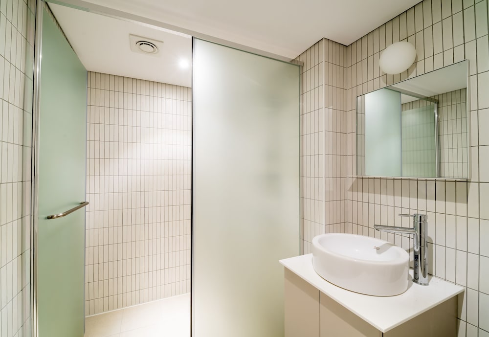 Upflo Hostel by null