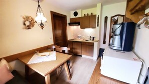 Unclassified image, 5 of 29, button - House Wolfgang Stecher - Holiday apartment I (Nesselwängle)