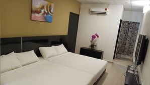 Family Room | Iron/ironing board (on request) - We Hotel (Permatang Pauh)