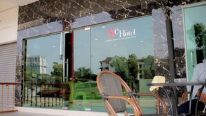 Property entrance - We Hotel (Permatang Pauh)