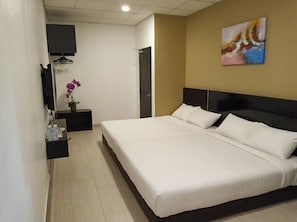 Family Room | Iron/ironing board - We Hotel (Permatang Pauh)