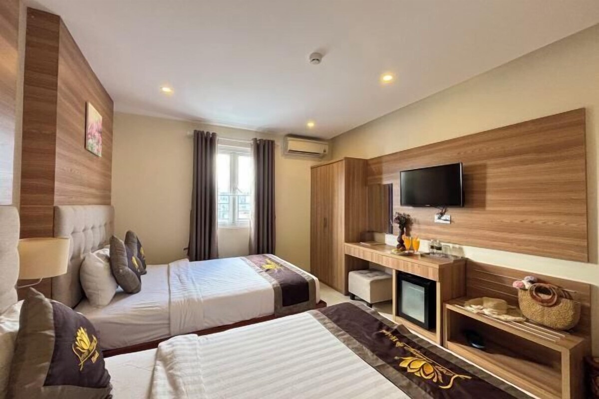 Minibar, coffres-forts dans les chambres, bureau, chambres insonorisées