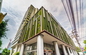 Mặt tiền nơi lưu trú