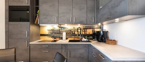 Fridge, microwave, oven, dishwasher