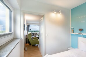 2 makuuhuonetta, Wi-Fi, vuodevaatteet