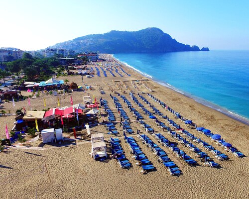 Ramira City Hotel - Adults Only