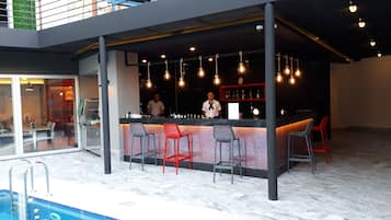 Bar (en la propiedad)