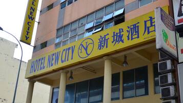 Mặt tiền nơi lưu trú