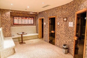 Espace de soins pour les couples, sauna, bain à remous, hammam