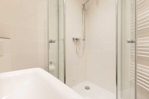 Dusche, Haartrockner
