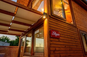 Fachada de la propiedad