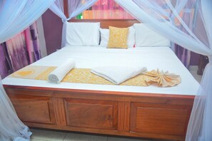 Comfort-Apartment, 4 Schlafzimmer | 4 Schlafzimmer, kostenloses WLAN