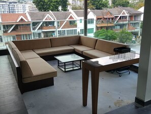 House, 5 Bedrooms | Balcony - La Maison 100 (Kuala Lumpur)