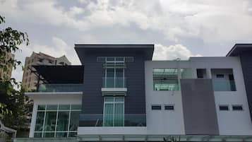 Depan hartanah